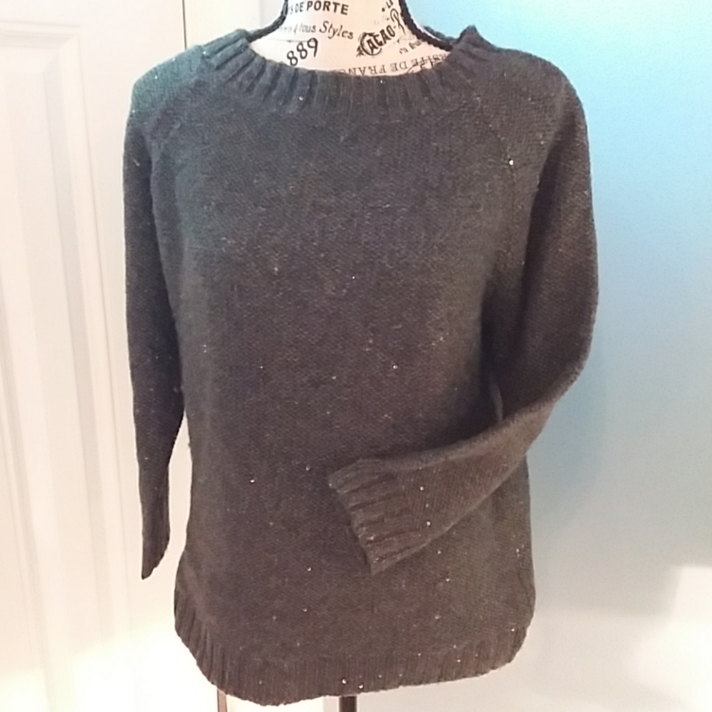 TALBOTS GRAY WOOL SWEATER